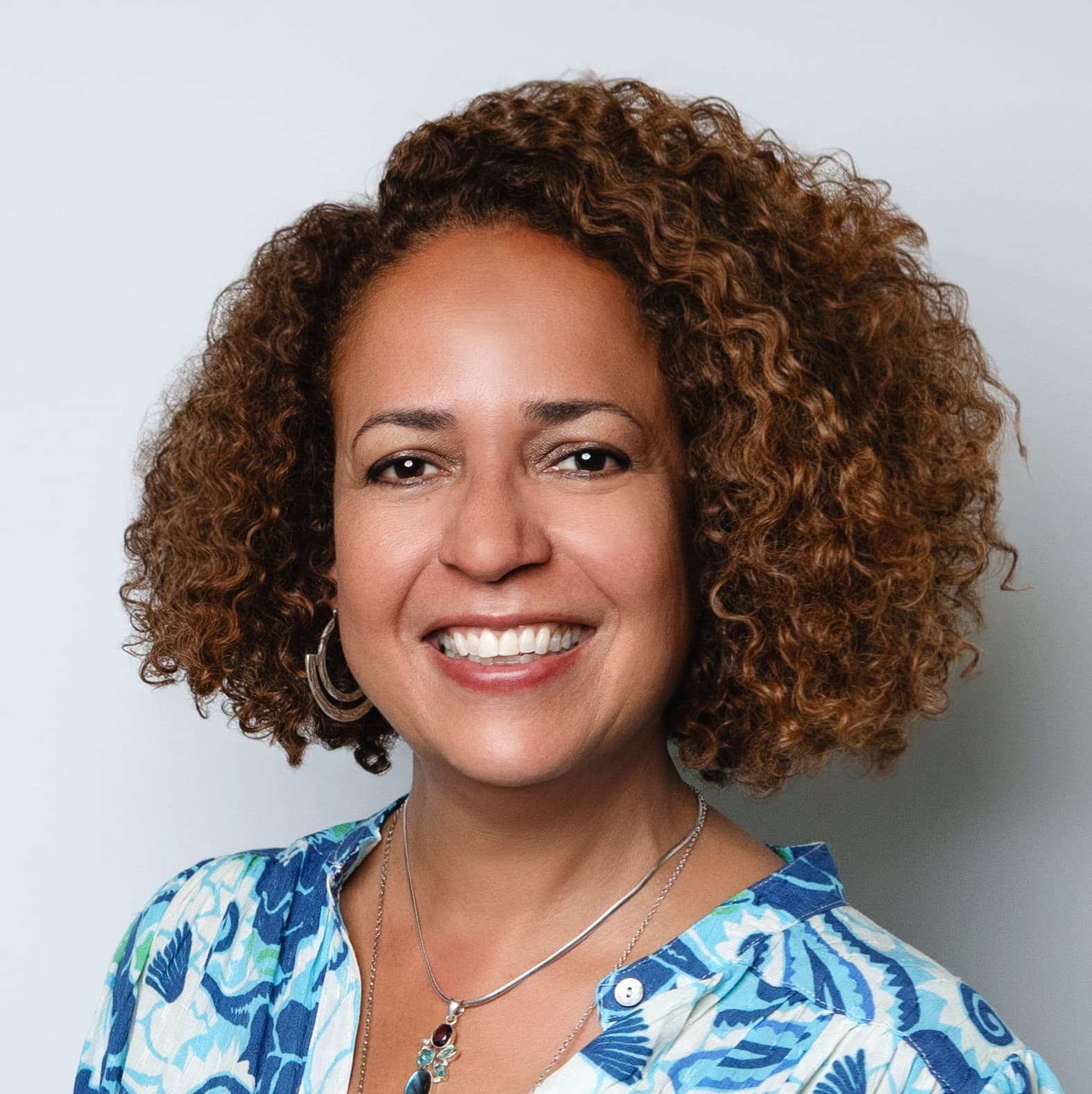 Peace Of Mind Design-logo